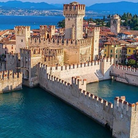 Paganini Suites And Apartments Sirmione Exterior foto