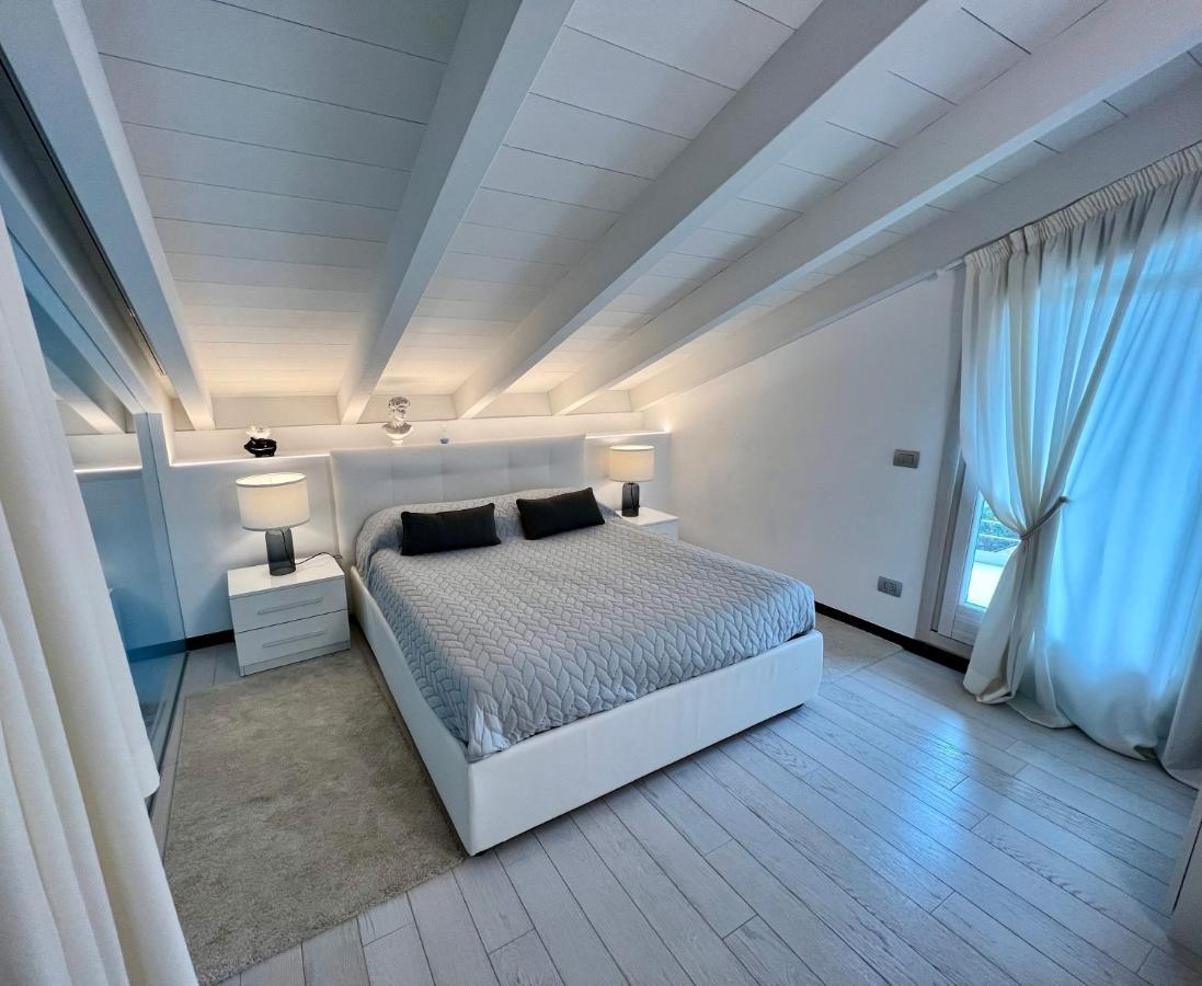 Paganini Suites And Apartments Sirmione Exterior foto